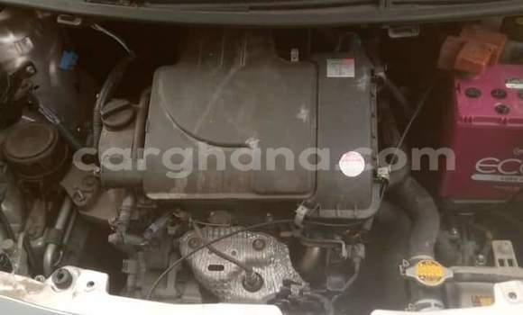 Ra Àlòkù Toyota Vitz Silver Ọkọ̀ in Sekondi–Takoradi Metropolitan ni Oorun Ra Àlòkù Toyota Vitz Silver Ọkọ̀ in Sekondi–Takoradi Metropolitan ni Oorun