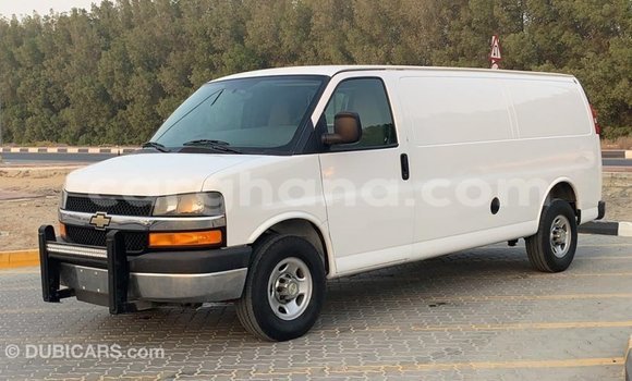 Sayi Imported Chevrolet Express White Mota in Import - Dubai a Ashanti Sayi Imported Chevrolet Express White Mota in Import - Dubai a Ashanti