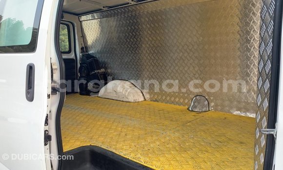 Sayi Imported Chevrolet Express White Mota in Import - Dubai a Ashanti Sayi Imported Chevrolet Express White Mota in Import - Dubai a Ashanti