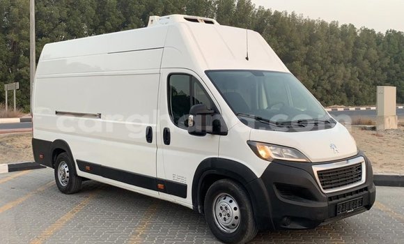 Ra Imported Peugeot 201 funfun Ọkọ̀ in Import - Dubai ni Ashanti Ra Imported Peugeot 201 funfun Ọkọ̀ in Import - Dubai ni Ashanti