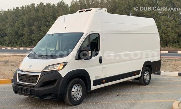 Ra Imported Peugeot 201 funfun Ọkọ̀ in Import - Dubai ni Ashanti Ra Imported Peugeot 201 funfun Ọkọ̀ in Import - Dubai ni Ashanti