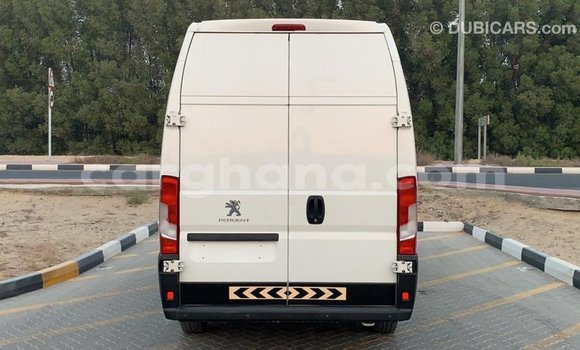 Ra Imported Peugeot 201 funfun Ọkọ̀ in Import - Dubai ni Ashanti Ra Imported Peugeot 201 funfun Ọkọ̀ in Import - Dubai ni Ashanti