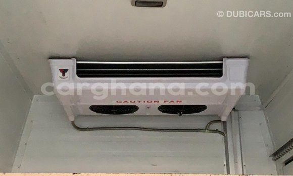 Ra Imported Peugeot 201 funfun Ọkọ̀ in Import - Dubai ni Ashanti Ra Imported Peugeot 201 funfun Ọkọ̀ in Import - Dubai ni Ashanti