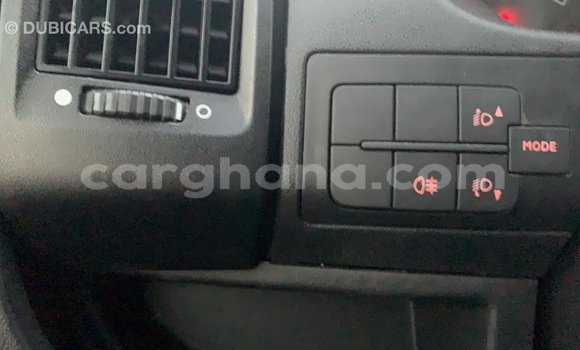 Ra Imported Peugeot 201 funfun Ọkọ̀ in Import - Dubai ni Ashanti Ra Imported Peugeot 201 funfun Ọkọ̀ in Import - Dubai ni Ashanti