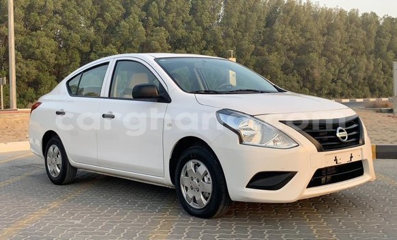 Sayi Imported Nissan Sunny White Mota in Import - Dubai a Ashanti Sayi Imported Nissan Sunny White Mota in Import - Dubai a Ashanti