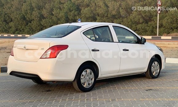 Sayi Imported Nissan Sunny White Mota in Import - Dubai a Ashanti Sayi Imported Nissan Sunny White Mota in Import - Dubai a Ashanti