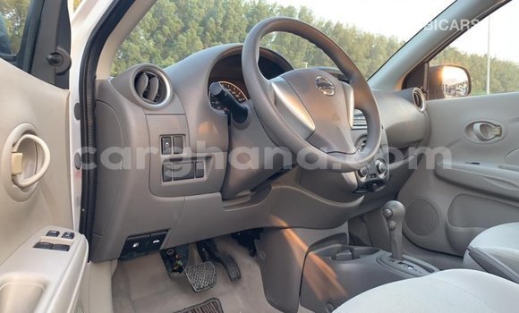 Sayi Imported Nissan Sunny White Mota in Import - Dubai a Ashanti Sayi Imported Nissan Sunny White Mota in Import - Dubai a Ashanti
