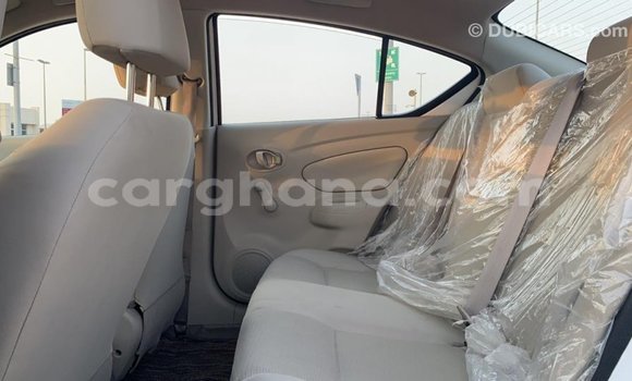 Sayi Imported Nissan Sunny White Mota in Import - Dubai a Ashanti Sayi Imported Nissan Sunny White Mota in Import - Dubai a Ashanti