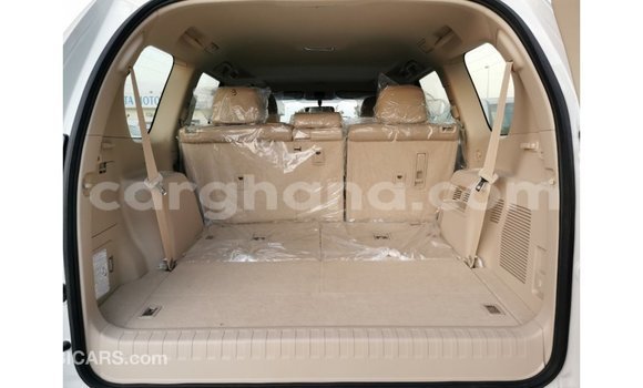 Ra Imported Toyota Prado funfun Ọkọ̀ in Import - Dubai ni Ashanti Ra Imported Toyota Prado funfun Ọkọ̀ in Import - Dubai ni Ashanti