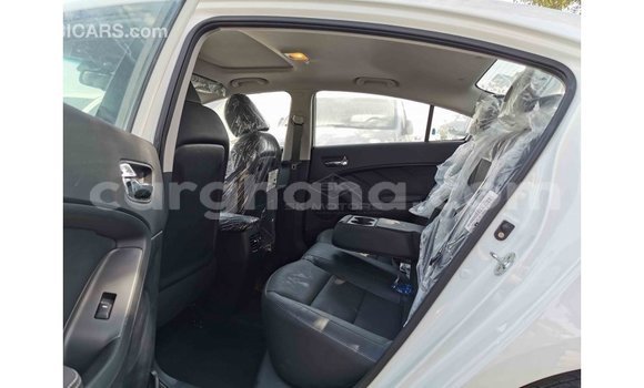 Sayi Imported Kia Cerato White Mota in Import - Dubai a Ashanti Sayi Imported Kia Cerato White Mota in Import - Dubai a Ashanti