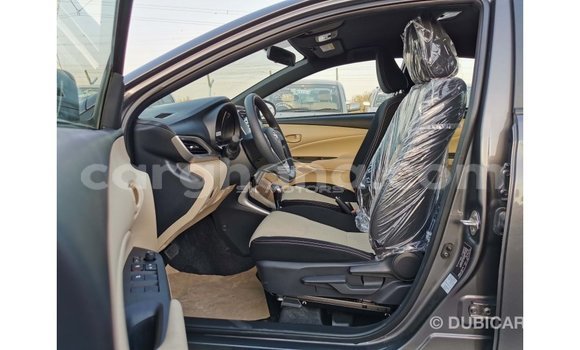 Ra Imported Toyota Yaris Miiran Ọkọ̀ in Import - Dubai ni Ashanti Ra Imported Toyota Yaris Miiran Ọkọ̀ in Import - Dubai ni Ashanti