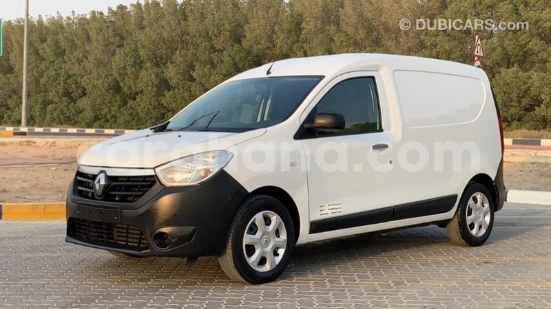 Big with watermark renault 4 ashanti import dubai 32460