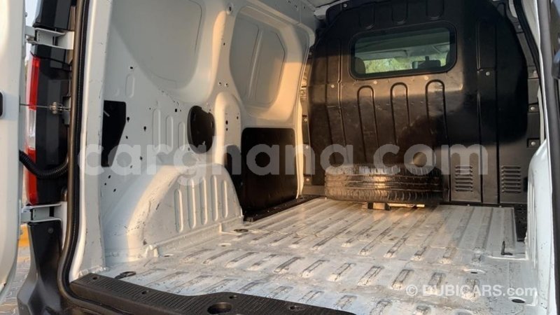 Big with watermark renault 4 ashanti import dubai 32460