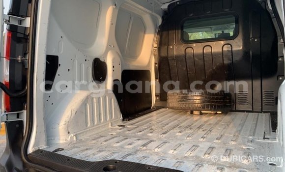 Ra Imported Renault 4 funfun Ọkọ̀ in Import - Dubai ni Ashanti Ra Imported Renault 4 funfun Ọkọ̀ in Import - Dubai ni Ashanti