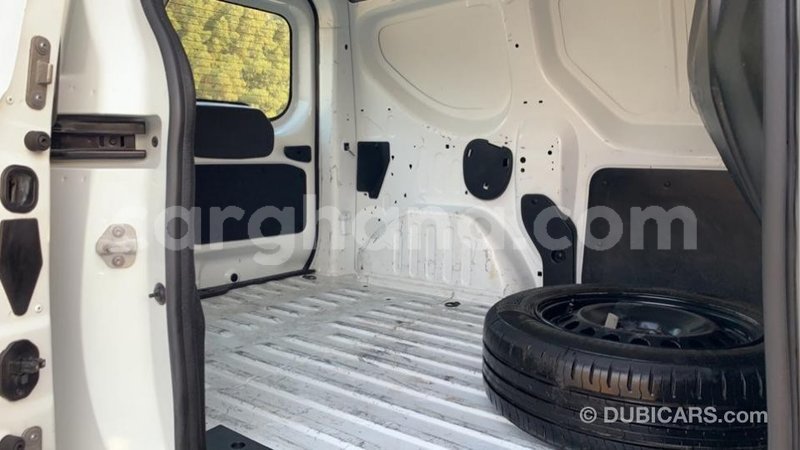 Big with watermark renault 4 ashanti import dubai 32460