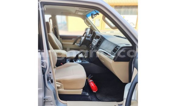Ra Imported Mitsubishi Pajero Miiran Ọkọ̀ in Import - Dubai ni Ashanti Ra Imported Mitsubishi Pajero Miiran Ọkọ̀ in Import - Dubai ni Ashanti