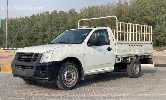 Sayi Imported Isuzu Rodeo White Mota in Import - Dubai a Ashanti Sayi Imported Isuzu Rodeo White Mota in Import - Dubai a Ashanti