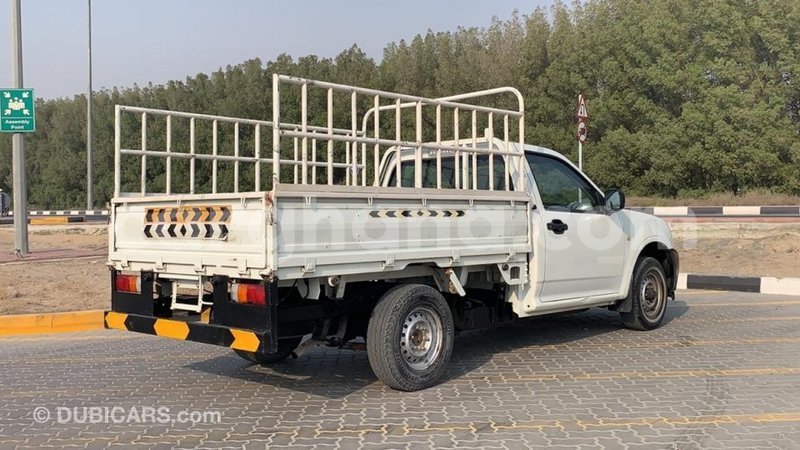 Big with watermark isuzu rodeo ashanti import dubai 32463