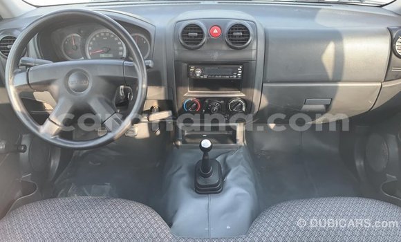 Sayi Imported Isuzu Rodeo White Mota in Import - Dubai a Ashanti Sayi Imported Isuzu Rodeo White Mota in Import - Dubai a Ashanti