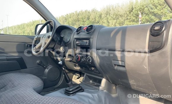 Sayi Imported Isuzu Rodeo White Mota in Import - Dubai a Ashanti Sayi Imported Isuzu Rodeo White Mota in Import - Dubai a Ashanti