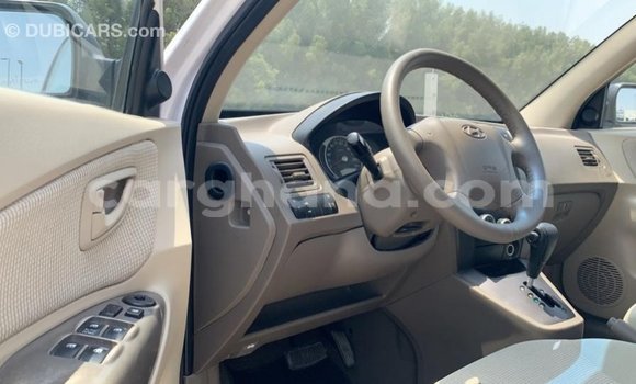 Ra Imported Hyundai Tucson funfun Ọkọ̀ in Import - Dubai ni Ashanti Ra Imported Hyundai Tucson funfun Ọkọ̀ in Import - Dubai ni Ashanti