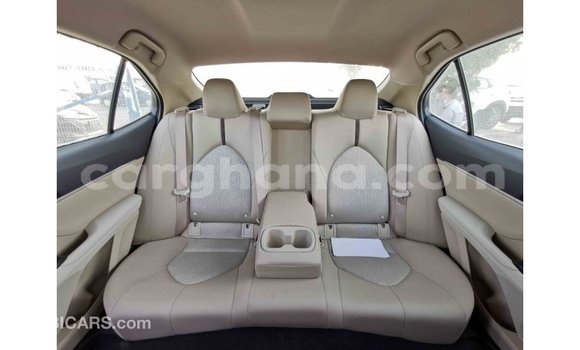 Ra Imported Toyota Camry funfun Ọkọ̀ in Import - Dubai ni Ashanti Ra Imported Toyota Camry funfun Ọkọ̀ in Import - Dubai ni Ashanti