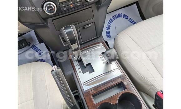 Buy Import Mitsubishi Pajero White Car in Import - Dubai in Ashanti Buy Import Mitsubishi Pajero White Car in Import - Dubai in Ashanti