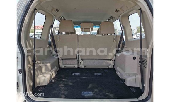 Buy Import Mitsubishi Pajero White Car in Import - Dubai in Ashanti Buy Import Mitsubishi Pajero White Car in Import - Dubai in Ashanti