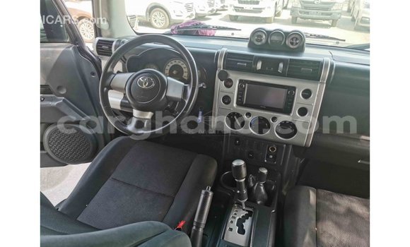 Buy Import Toyota FJ Cruiser Black Car in Import - Dubai in Ashanti Buy Import Toyota FJ Cruiser Black Car in Import - Dubai in Ashanti