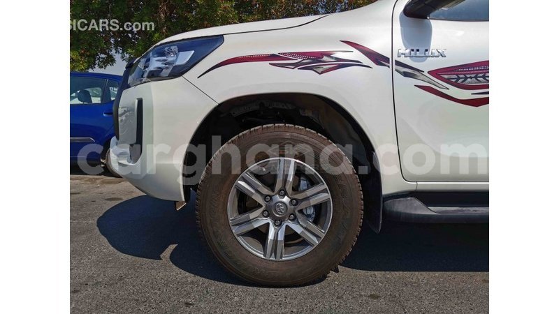 Big with watermark toyota hilux ashanti import dubai 32540