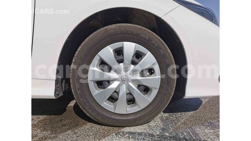 Big with watermark toyota corolla ashanti import dubai 32598