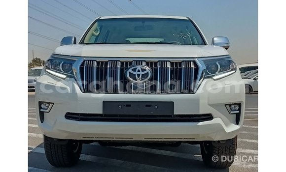 Sayi Imported Toyota Prado White Mota in Import - Dubai a Ashanti Sayi Imported Toyota Prado White Mota in Import - Dubai a Ashanti