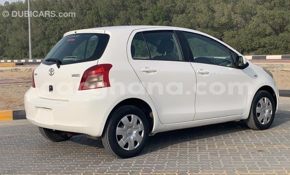 Ra Imported Toyota Yaris funfun Ọkọ̀ in Import - Dubai ni Ashanti Ra Imported Toyota Yaris funfun Ọkọ̀ in Import - Dubai ni Ashanti