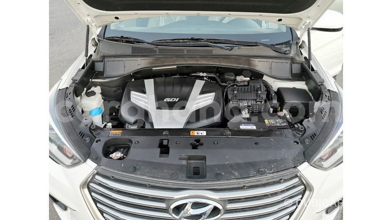 Big with watermark hyundai santa fe ashanti import dubai 32676