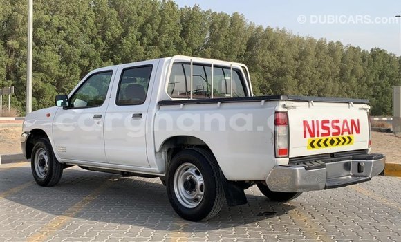 Buy Import Nissan Pickup White Car in Import - Dubai in Ashanti Buy Import Nissan Pickup White Car in Import - Dubai in Ashanti