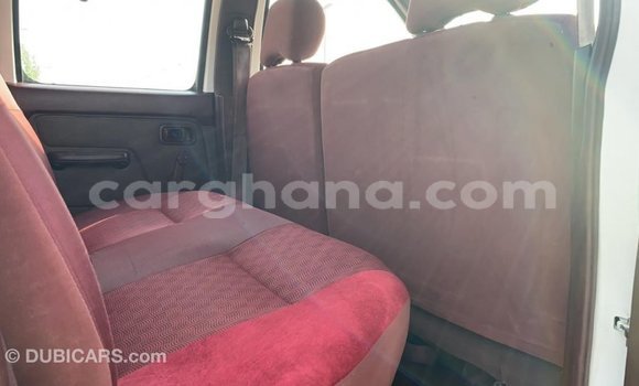Buy Import Nissan Pickup White Car in Import - Dubai in Ashanti Buy Import Nissan Pickup White Car in Import - Dubai in Ashanti