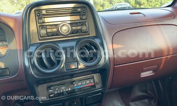 Ra Imported Nissan Pickup funfun Ọkọ̀ in Import - Dubai ni Ashanti Ra Imported Nissan Pickup funfun Ọkọ̀ in Import - Dubai ni Ashanti