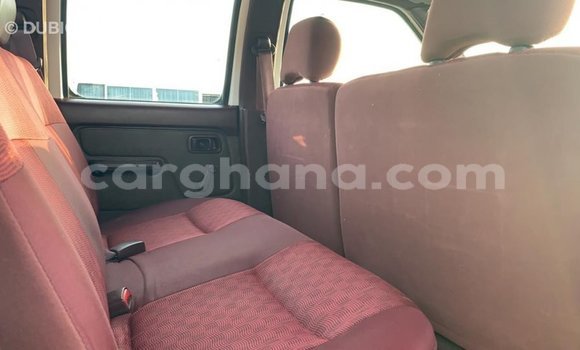 Ra Imported Nissan Pickup funfun Ọkọ̀ in Import - Dubai ni Ashanti Ra Imported Nissan Pickup funfun Ọkọ̀ in Import - Dubai ni Ashanti