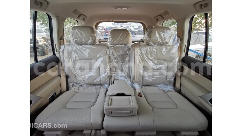 Big with watermark toyota land cruiser ashanti import dubai 32700