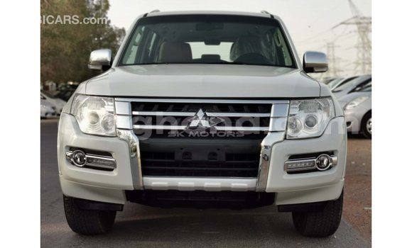 Ra Imported Mitsubishi Pajero funfun Ọkọ̀ in Import - Dubai ni Ashanti Ra Imported Mitsubishi Pajero funfun Ọkọ̀ in Import - Dubai ni Ashanti