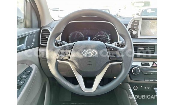 Ra Imported Hyundai Tucson funfun Ọkọ̀ in Import - Dubai ni Ashanti Ra Imported Hyundai Tucson funfun Ọkọ̀ in Import - Dubai ni Ashanti