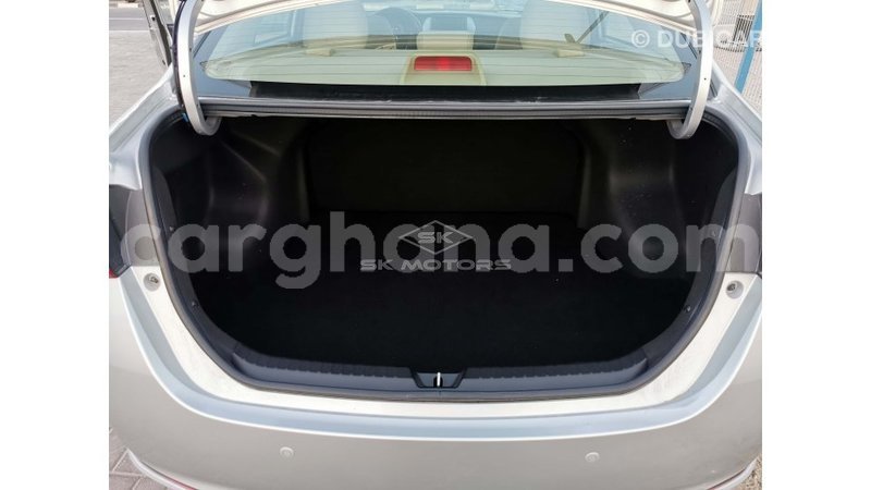 Big with watermark toyota yaris ashanti import dubai 32852