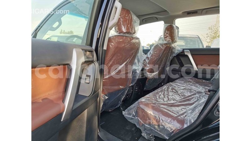 Big with watermark toyota prado ashanti import dubai 32870