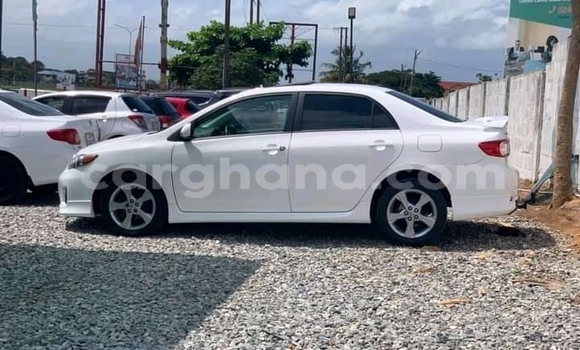Buy Used Toyota Corolla White Car in Tema in Greater Accra Buy Used Toyota Corolla White Car in Tema in Greater Accra