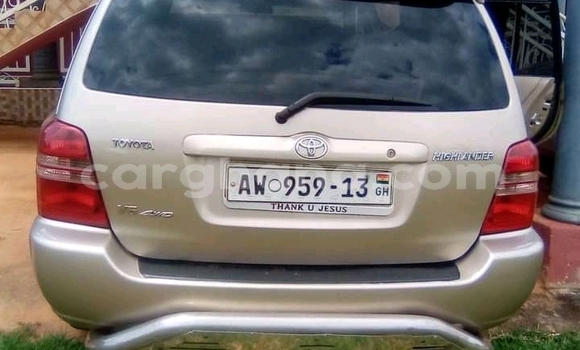 Buy Used Toyota RAV4 Other Car in Accra in Greater Accra Buy Used Toyota RAV4 Other Car in Accra in Greater Accra