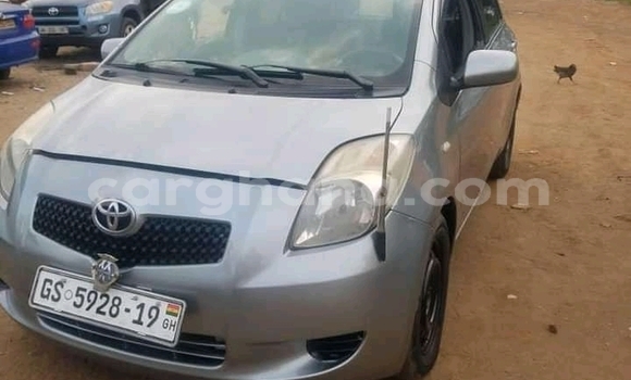 Sayi Na hannu Toyota Vitz Sauran Mota in Accra a Greater Accra