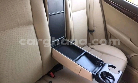 Buy Used Mercedes-Benz C250 coupe White Car in Accra in Greater Accra Buy Used Mercedes-Benz C250 coupe White Car in Accra in Greater Accra