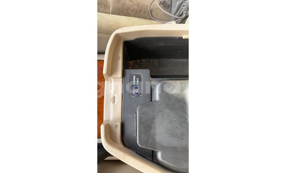 Ra Imported Toyota Land Cruiser Blue Ọkọ̀ in Import - Dubai ni Ashanti Ra Imported Toyota Land Cruiser Blue Ọkọ̀ in Import - Dubai ni Ashanti