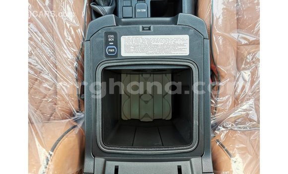 Sayi Imported Toyota Prado Black Mota in Import - Dubai a Ashanti Sayi Imported Toyota Prado Black Mota in Import - Dubai a Ashanti