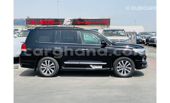 Buy Import Toyota Land Cruiser Black Car in Import - Dubai in Ashanti Buy Import Toyota Land Cruiser Black Car in Import - Dubai in Ashanti